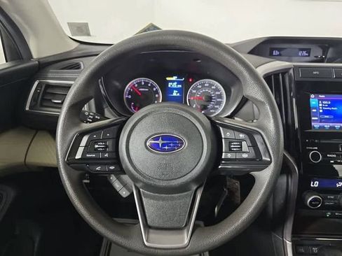 Certified 2022 Subaru Ascent 8-Passenger image 31