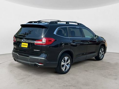 Used 2022 Subaru Ascent Premium w/ Convenience Package AWD/4WD image 5