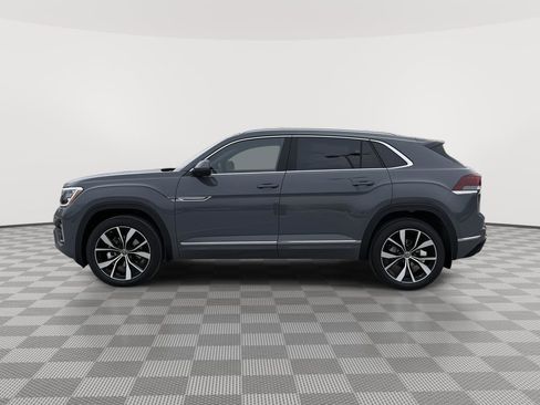 New 2026 Volkswagen Atlas Cross Sport SEL Premium R-Line image 6