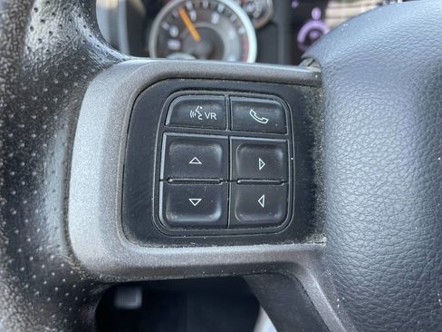 Used 2020 RAM 5500 Tradesman w/ Chrome Appearance Group image 39