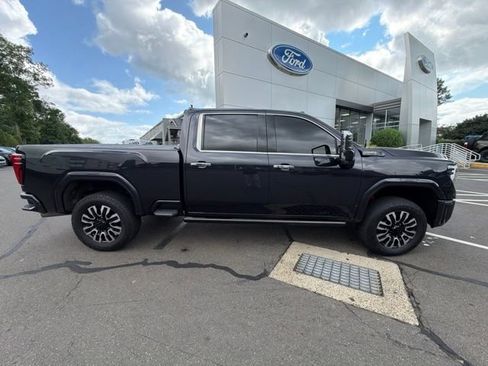 Used 2024 GMC Sierra 2500 Denali Ultimate w/ Snow Plow Prep/Camper Package AWD/4WD image 8