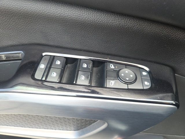 Used 2023 Nissan Pathfinder SL w/ SL Premium Package AWD/4WD image 22