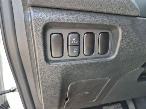 Used 2021 Mitsubishi Outlander Sport LE FWD image 43