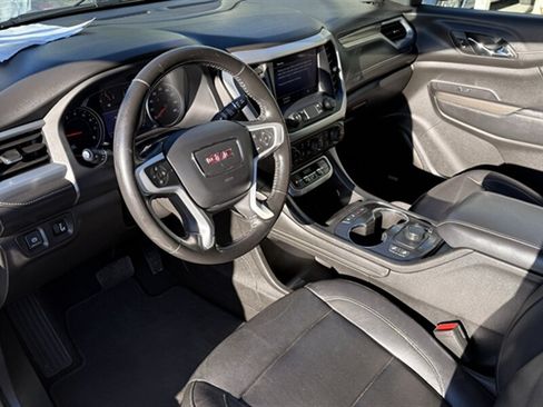 Used 2020 GMC Acadia SLT AWD/4WD image 6