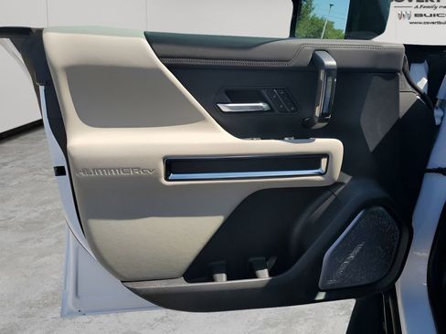 New 2026 GMC Hummer EV 4x4 Crew Cab image 44