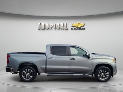 Used 2023 Chevrolet Silverado 1500 LT RWD image 6