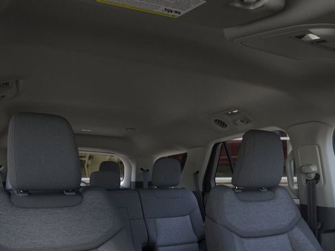 Used 2026 Ford Explorer Active image 22