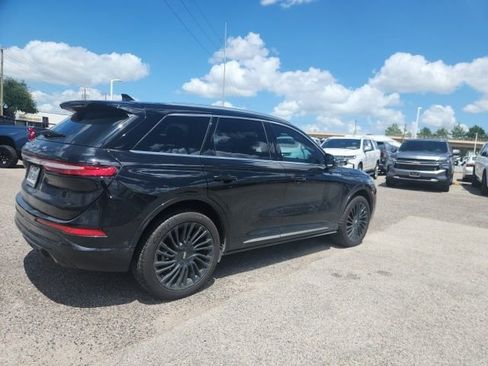 Used 2022 Lincoln Corsair Reserve w/ Equipment Group 201A FWD image 3