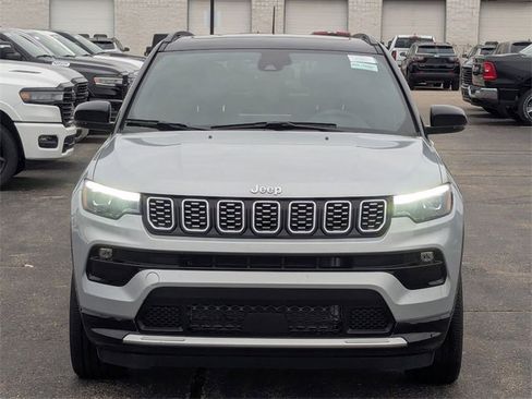 Used 2024 Jeep Compass Limited w/ Elite Group image 8