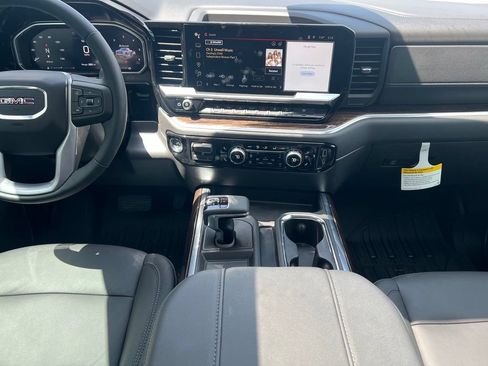 Used 2024 Chevrolet Silverado 1500 RST w/ All Star Edition Plus AWD/4WD image 15