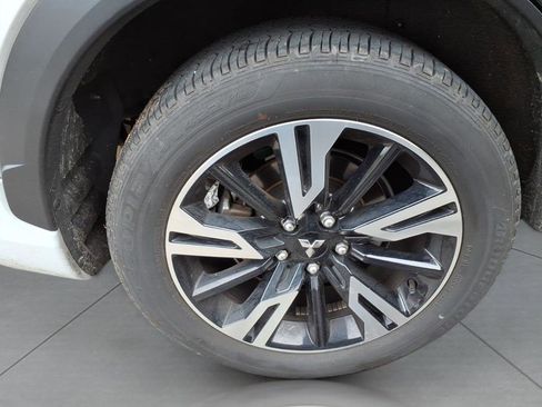 Used 2024 Mitsubishi Eclipse Cross SEL image 5