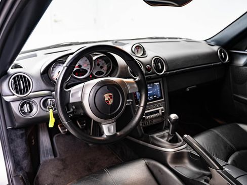 Used 2006 Porsche Cayman S RWD image 4