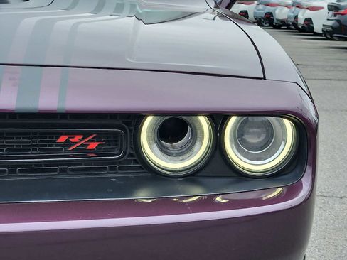 Used 2022 Dodge Challenger R/T Scat Pack w/ Shaker Package RWD image 9