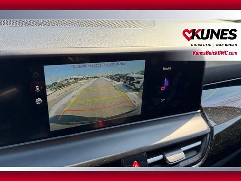 Used 2025 Kia Seltos S image 23