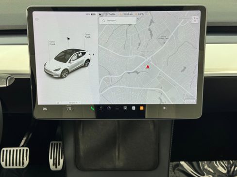 Used 2021 Tesla Model Y Long Range image 33