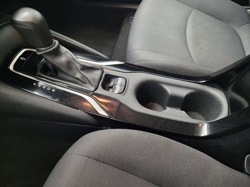 Used 2022 Toyota Corolla LE image 26