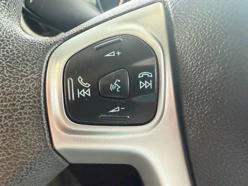 Used 2018 Ford Fiesta SE image 12