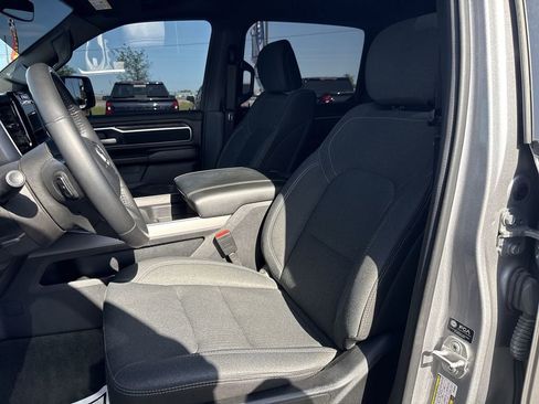 Used 2024 RAM 1500 Big Horn AWD/4WD image 21