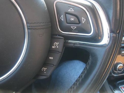 Used 2017 Jaguar XJ AWD/4WD image 36