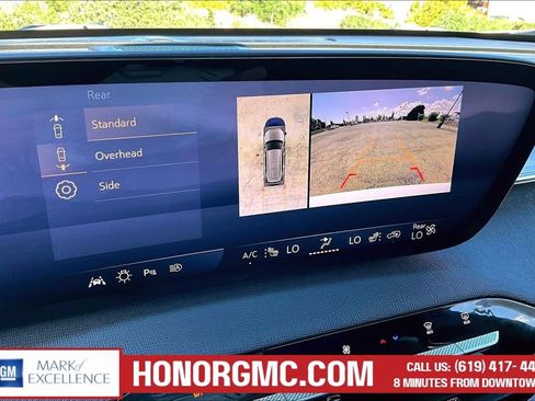 Used 2025 Buick Enclave Preferred image 14