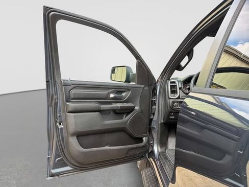 New 2026 RAM 1500 Express AWD/4WD image 19