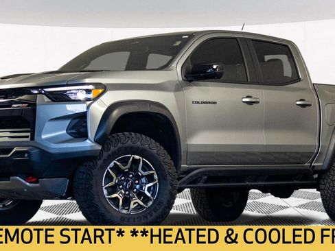 Used 2026 Chevrolet Colorado ZR2 w/ Technology Package image 2