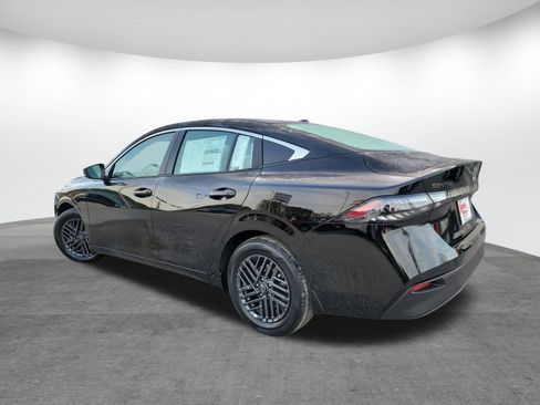 New 2026 Nissan Sentra SV image 7