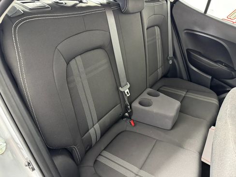 Used 2021 Hyundai Venue SEL FWD image 33