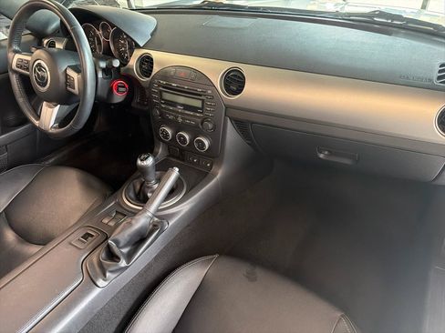 Used 2012 MAZDA MX-5 Miata Grand Touring w/ Premium Pkg RWD image 21