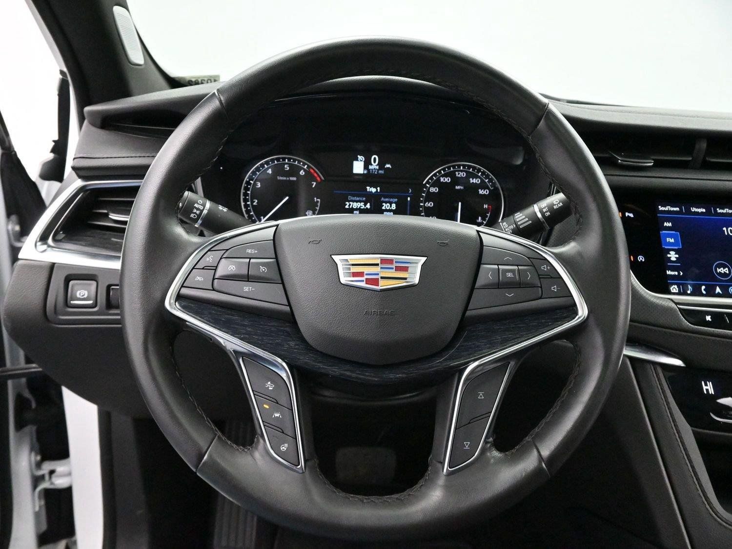 Used 2023 Cadillac XT5 Premium Luxury FWD image 14