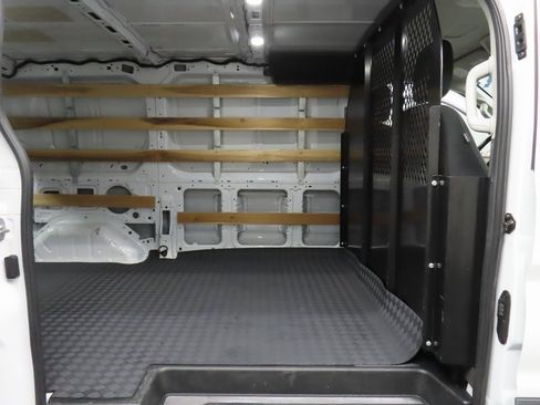 Used 2023 Ford Transit 250 Low Roof AWD w/ Exterior Upgrade Package image 10