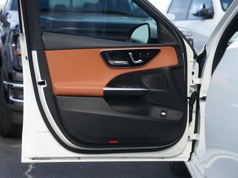 Used 2026 Mercedes-Benz C 300 Sedan image 31
