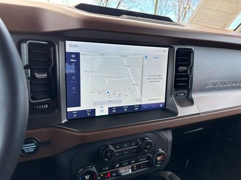 Used 2024 Ford Bronco Outer Banks image 39