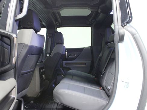 Used 2025 GMC Hummer EV 2X AWD/4WD image 13