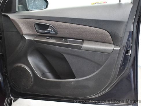 Used 2016 Chevrolet Cruze LT FWD image 13