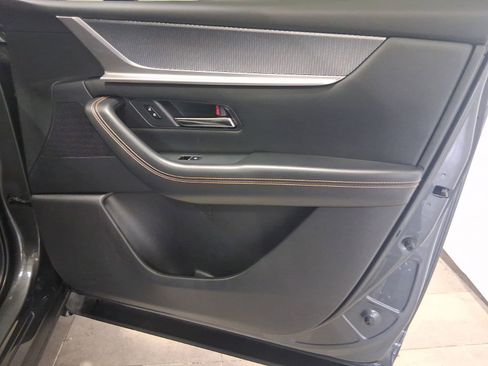 Certified 2024 MAZDA CX-90 3.3 Turbo w/ Preferred Plus image 22