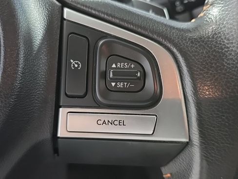 Used 2016 Subaru Crosstrek 2.0i Premium AWD/4WD image 33