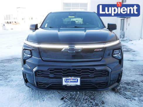 Used 2024 Chevrolet Silverado EV RST image 10