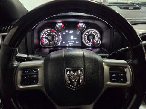 Used 2017 RAM 3500 Laramie Longhorn image 40