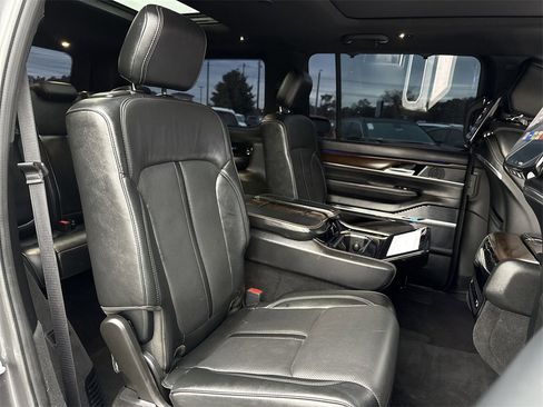 Used 2022 Jeep Grand Wagoneer Series I w/ Rear Seat Video Group 1 image 23