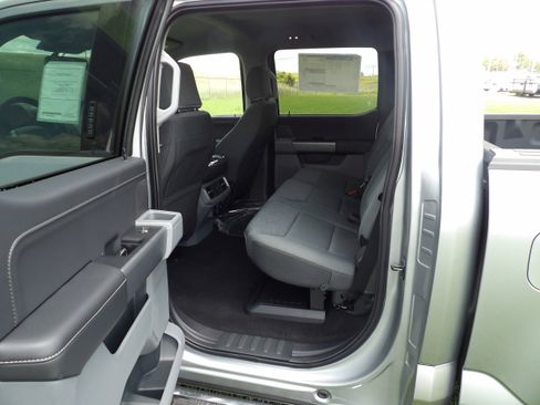 New 2024 Ford F150 XLT w/ Mobile Office Package image 13