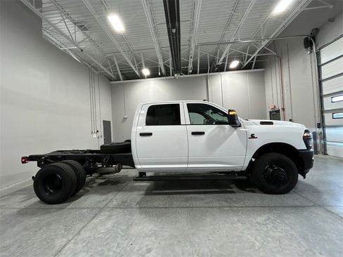 New 2026 RAM 3500 Tradesman image 5