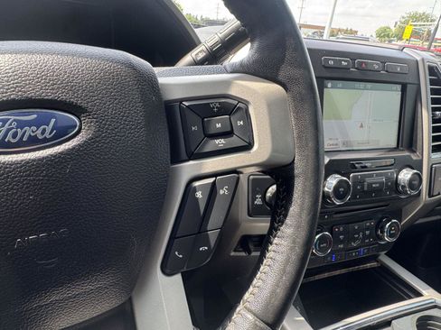 Used 2017 Ford F350 Lariat w/ Lariat Ultimate Package AWD/4WD image 21