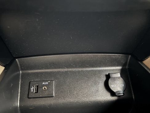 Used 2016 Nissan Altima 2.5 SV w/ Convenience Package image 9