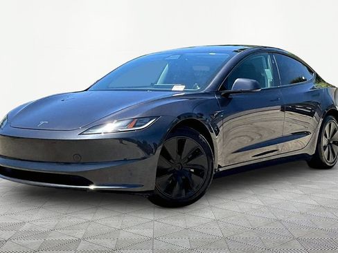 Used 2024 Tesla Model 3 RWD image 3