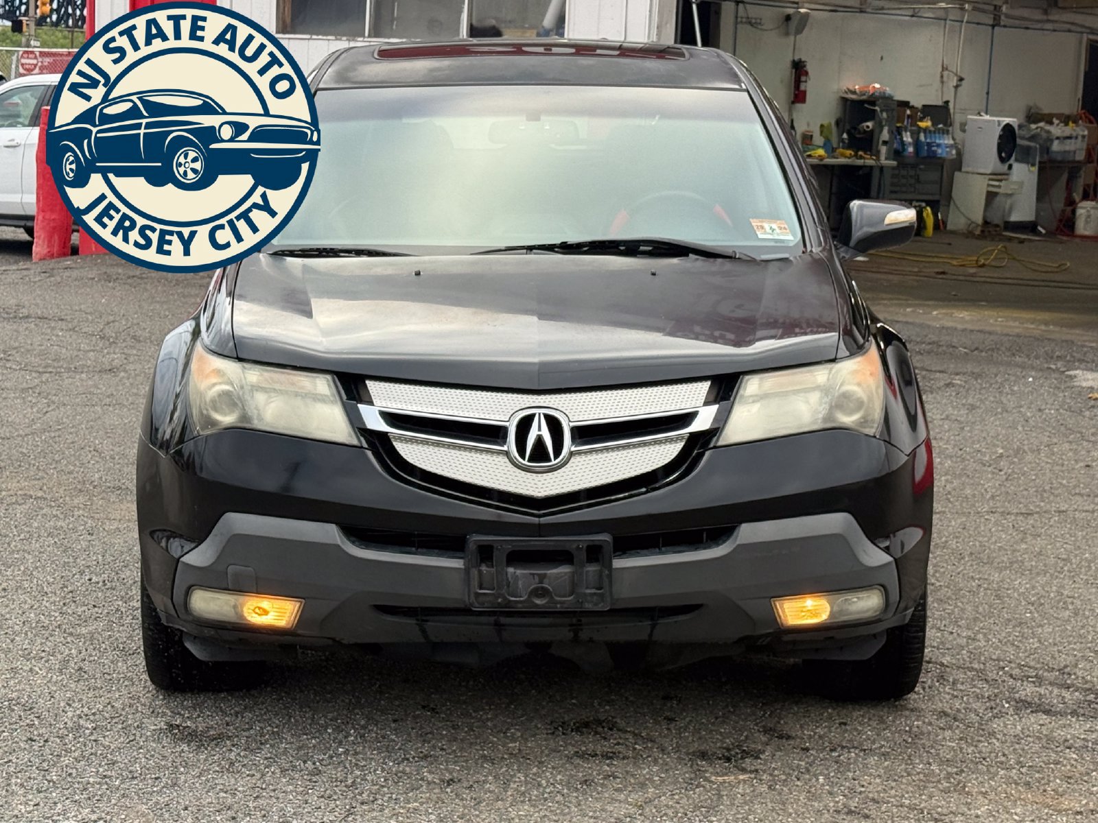 Used 2008 Acura MDX w/ Tech & Entertainment Pkg AWD/4WD image 2