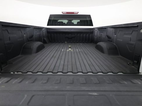 Used 2025 Chevrolet Silverado 3500 LTZ image 7