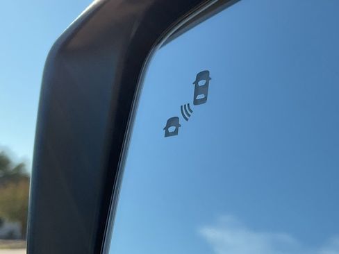 New 2025 Nissan Versa SV w/ Trunk Package image 11