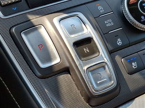 Used 2023 Hyundai Santa Fe Limited image 22