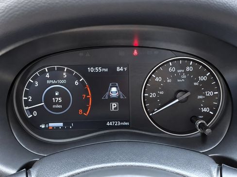 Used 2024 Nissan Kicks SV FWD image 20